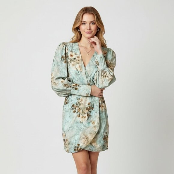 NWT Elliatt Overindulgence Linen Mini Dress - Picture 1 of 8